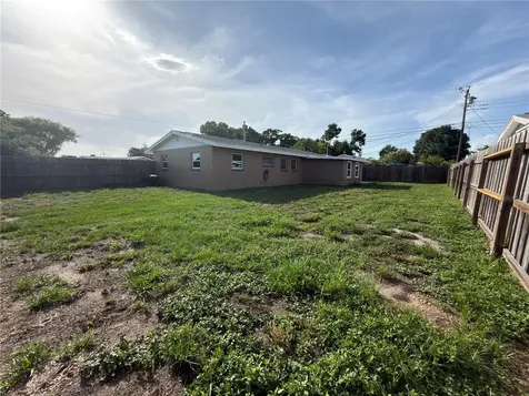 8201 120th Street Seminole FL 33772