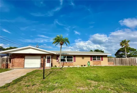 8201 120th Street Seminole FL 33772