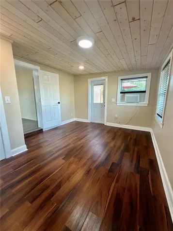 8201 120th Street Seminole FL 33772