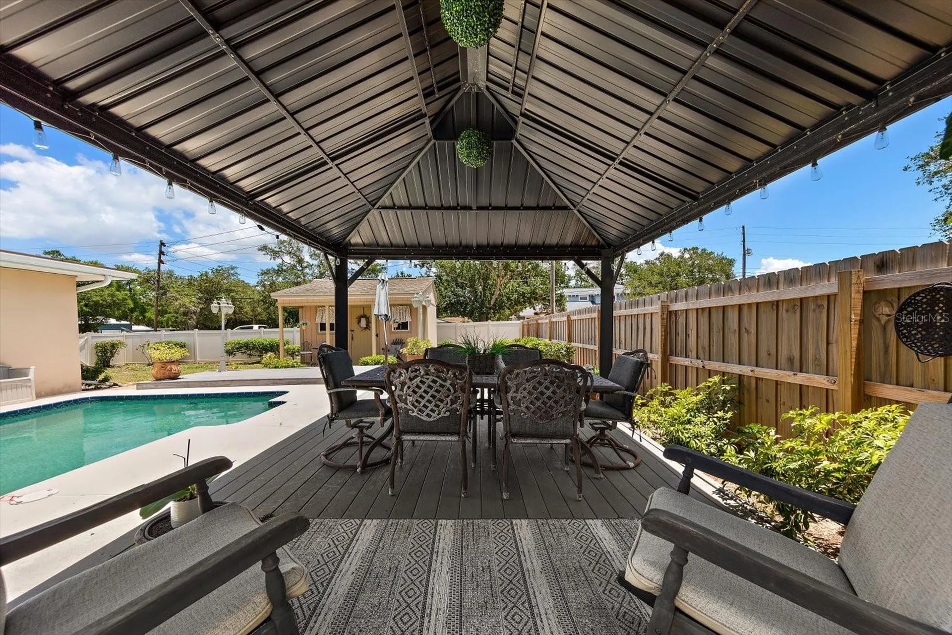 13720 94th Avenue Seminole FL 33776