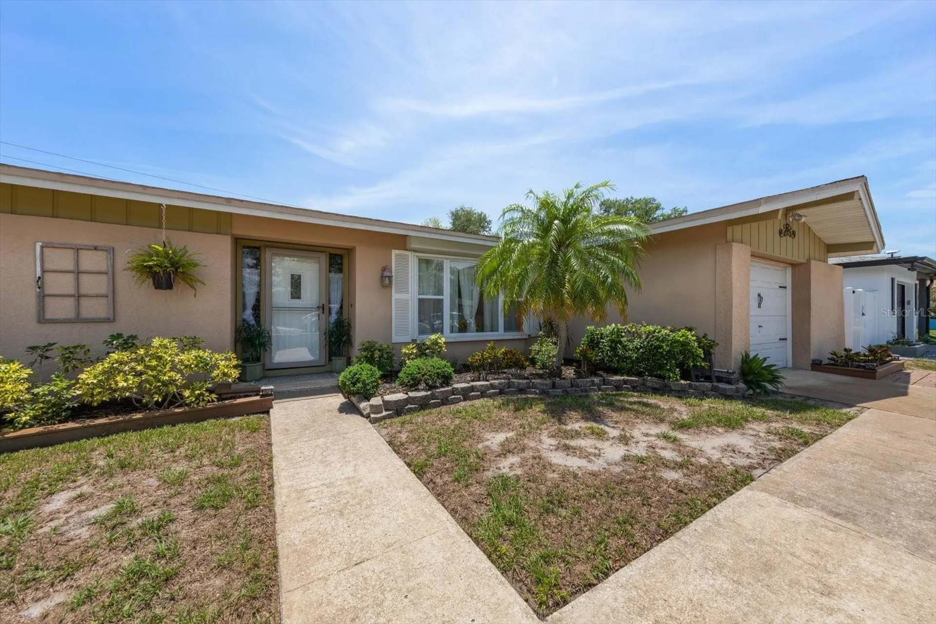 13720 94th Avenue Seminole FL 33776