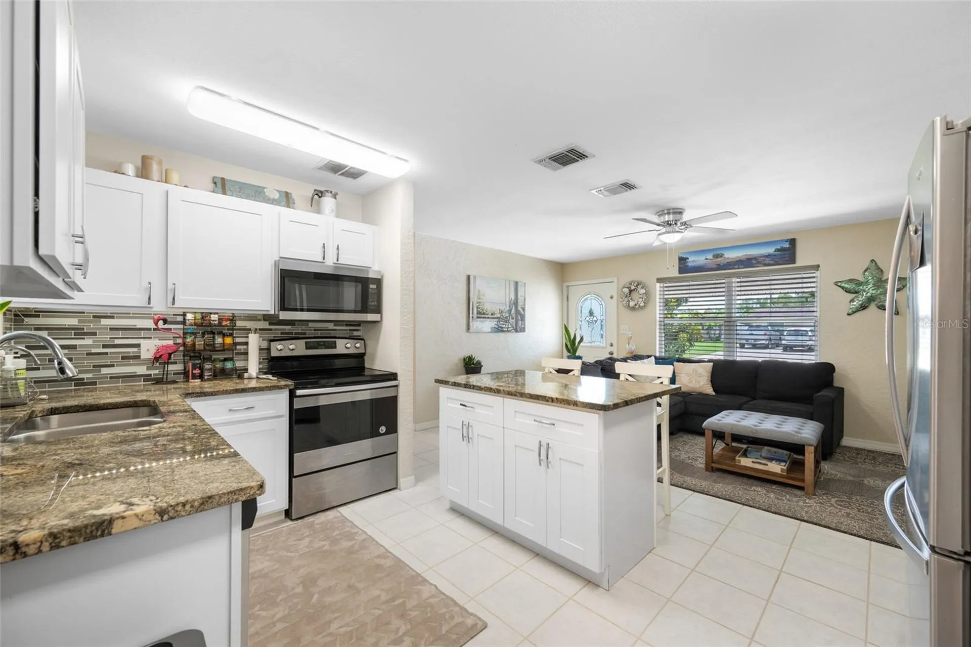 7313 37th Avenue N St Petersburg FL 33710