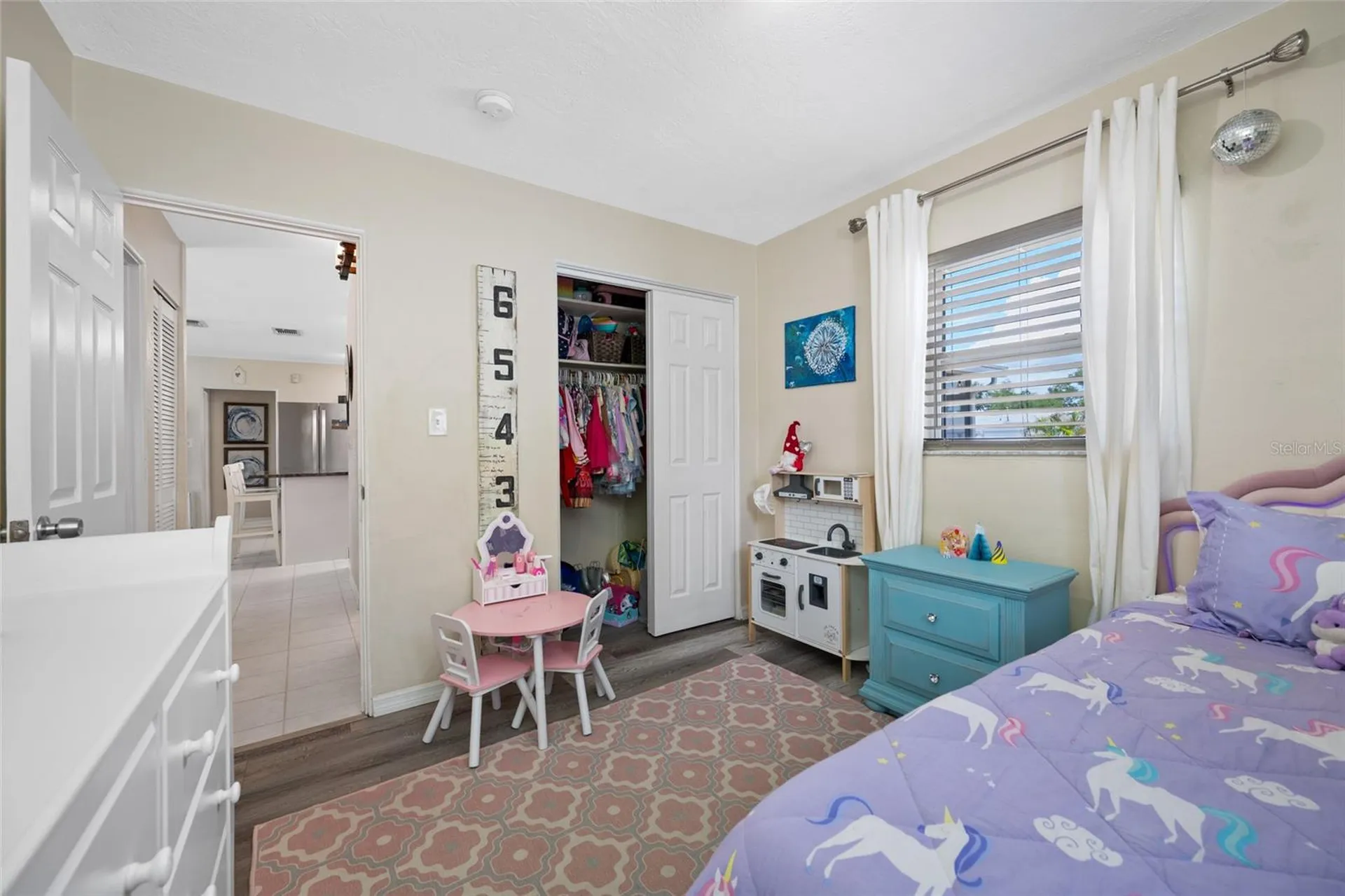 7313 37th Avenue N St Petersburg FL 33710