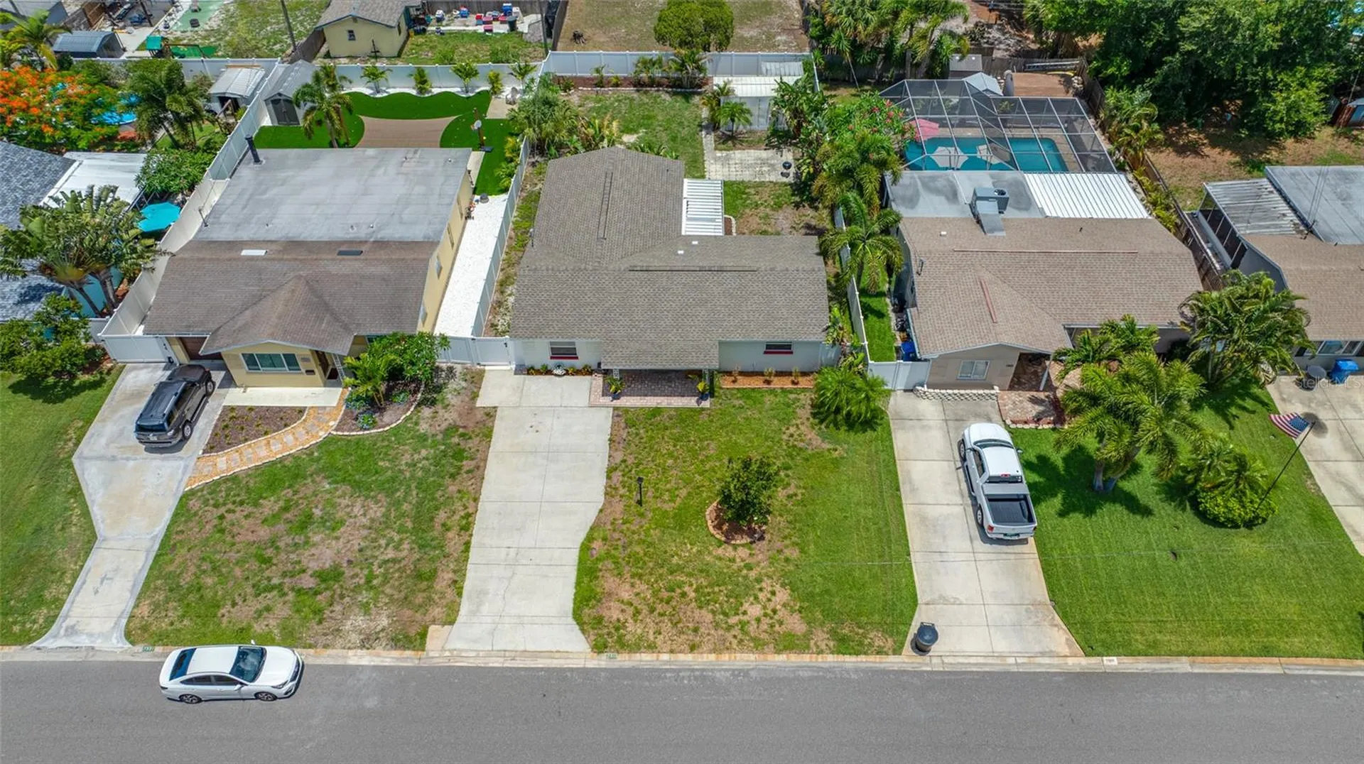 7313 37th Avenue N St Petersburg FL 33710