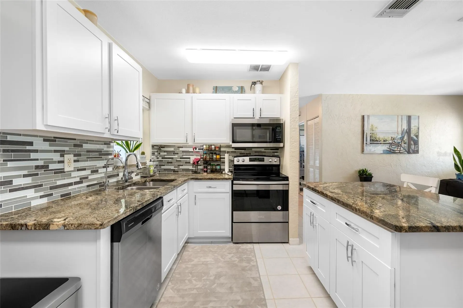 7313 37th Avenue N St Petersburg FL 33710