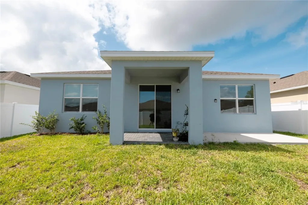 2203 Pigeon Plum Drive Haines City FL 33844