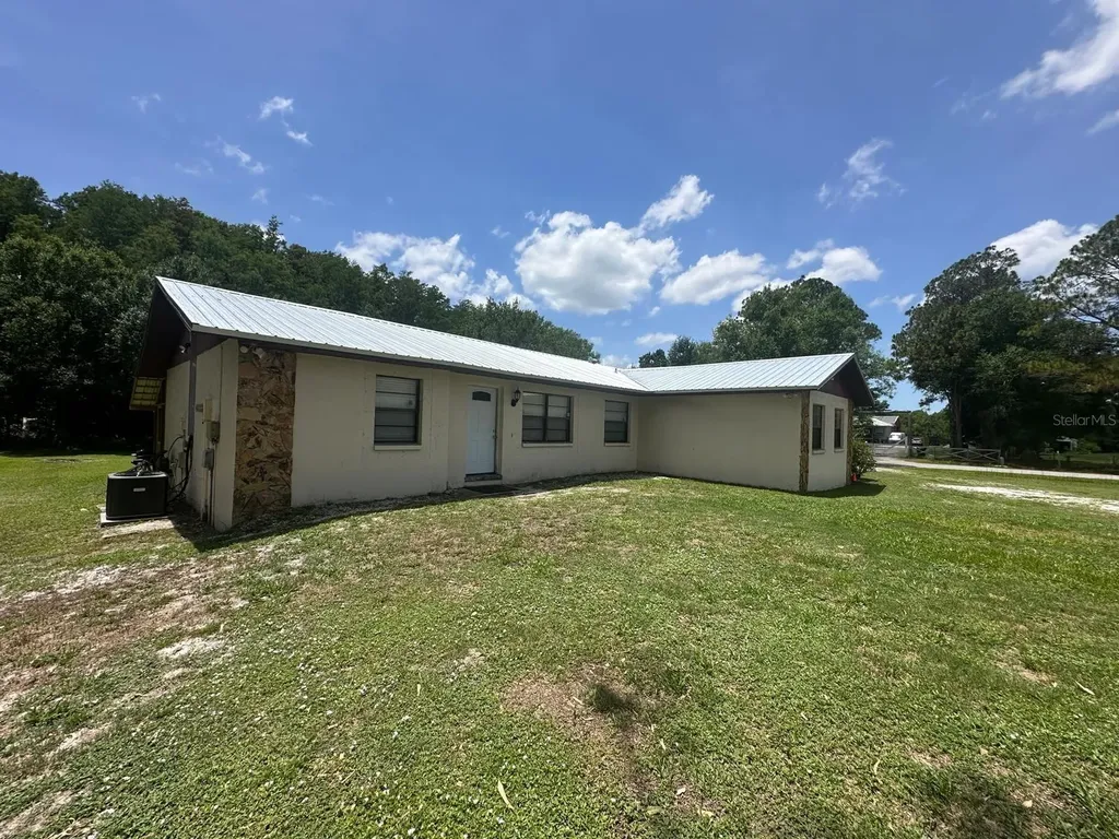 17042 Nature Trail Lutz FL 33558