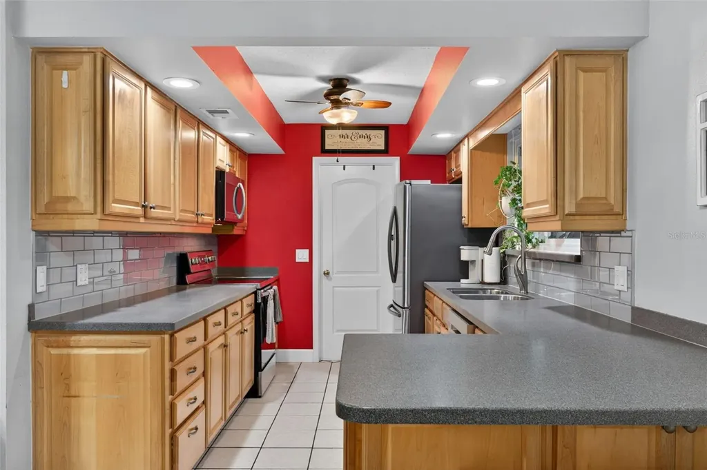 1876 Stella Court S Lakeland FL 33813