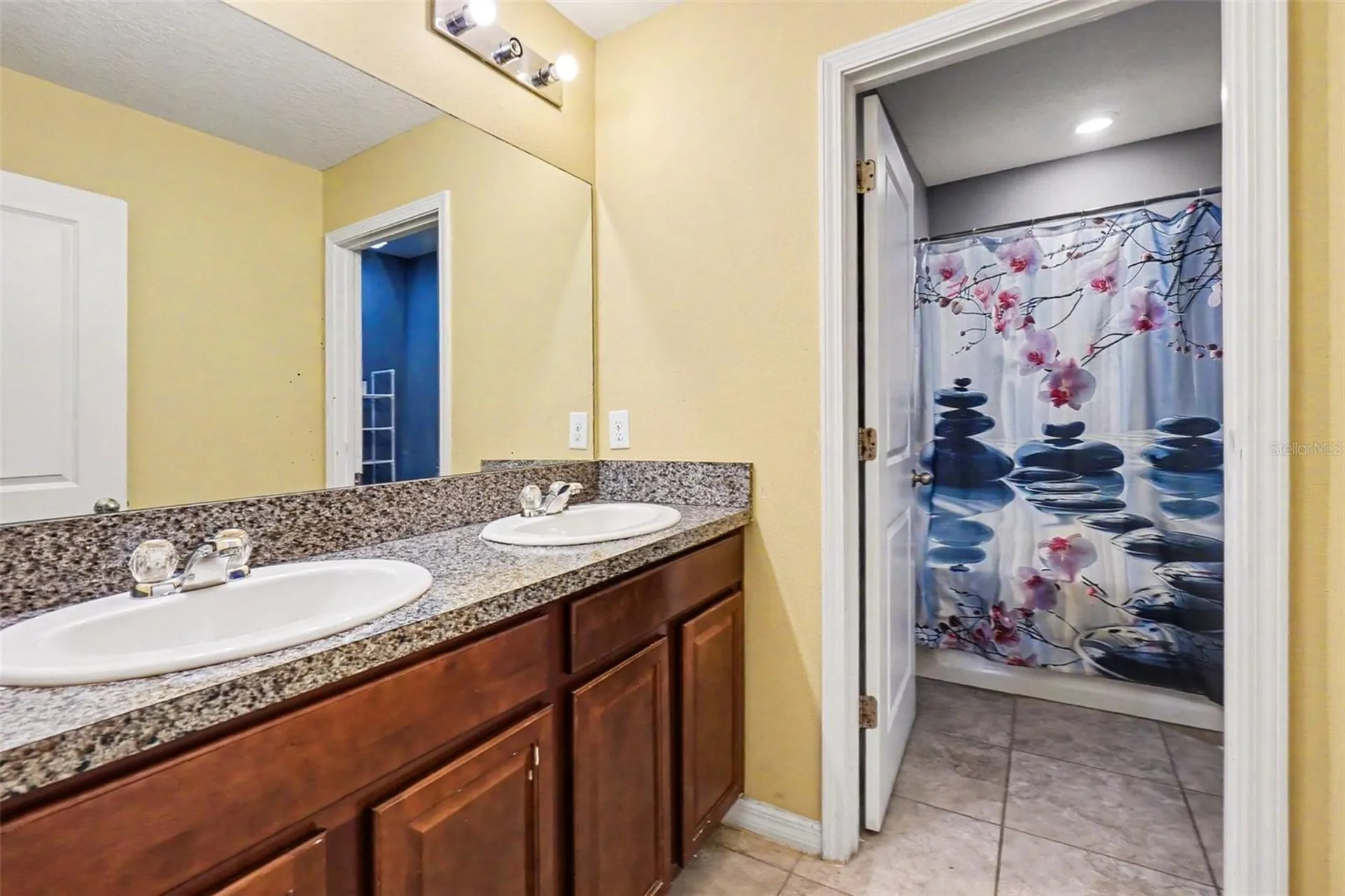 6711 Blue Moon Way Sun City Center FL 33573