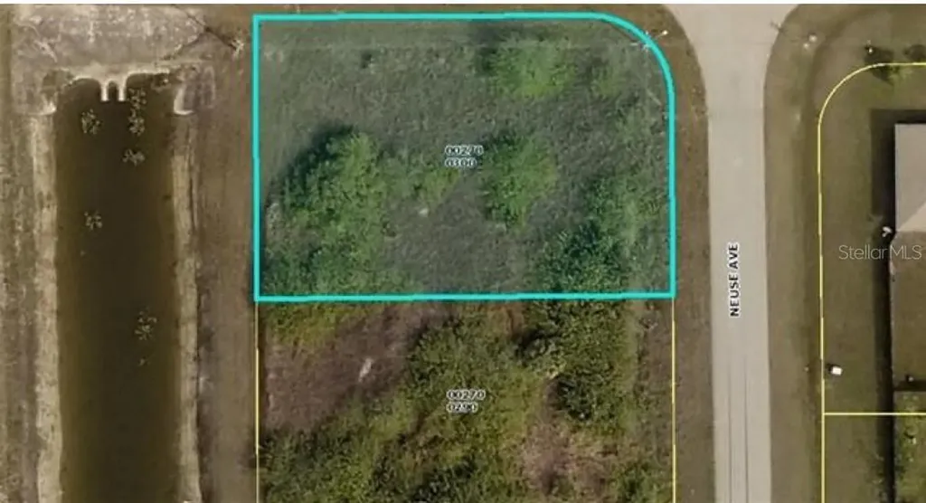 836 Neuse Avenue Fort Myers FL 33913