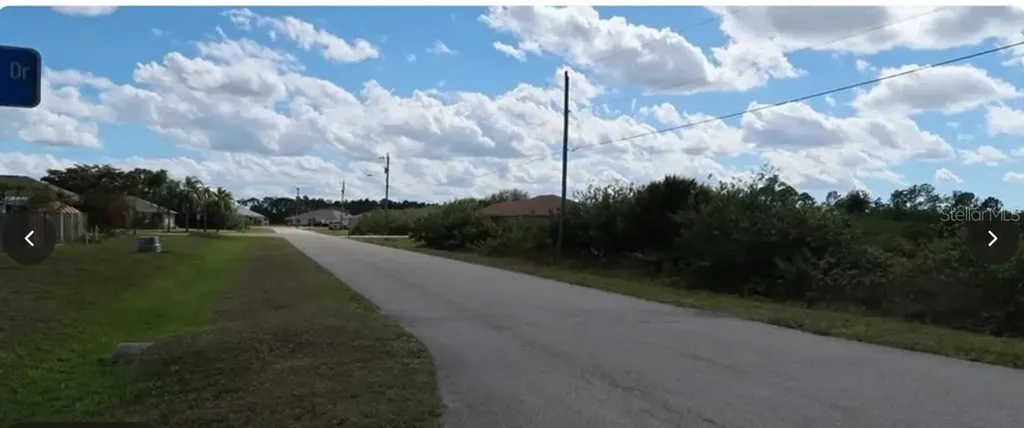 836 Neuse Avenue Fort Myers FL 33913
