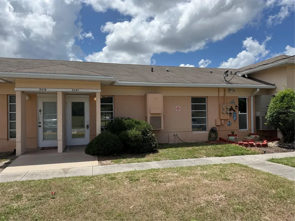 3421 Club Circle Lakeshore FL 33854