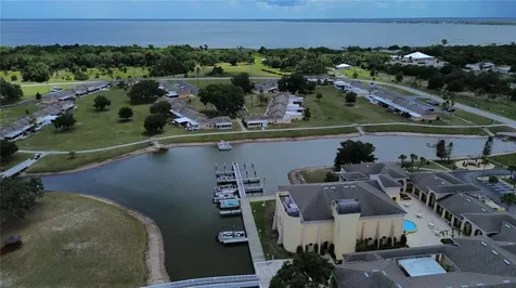 3421 Club Circle Lakeshore FL 33854