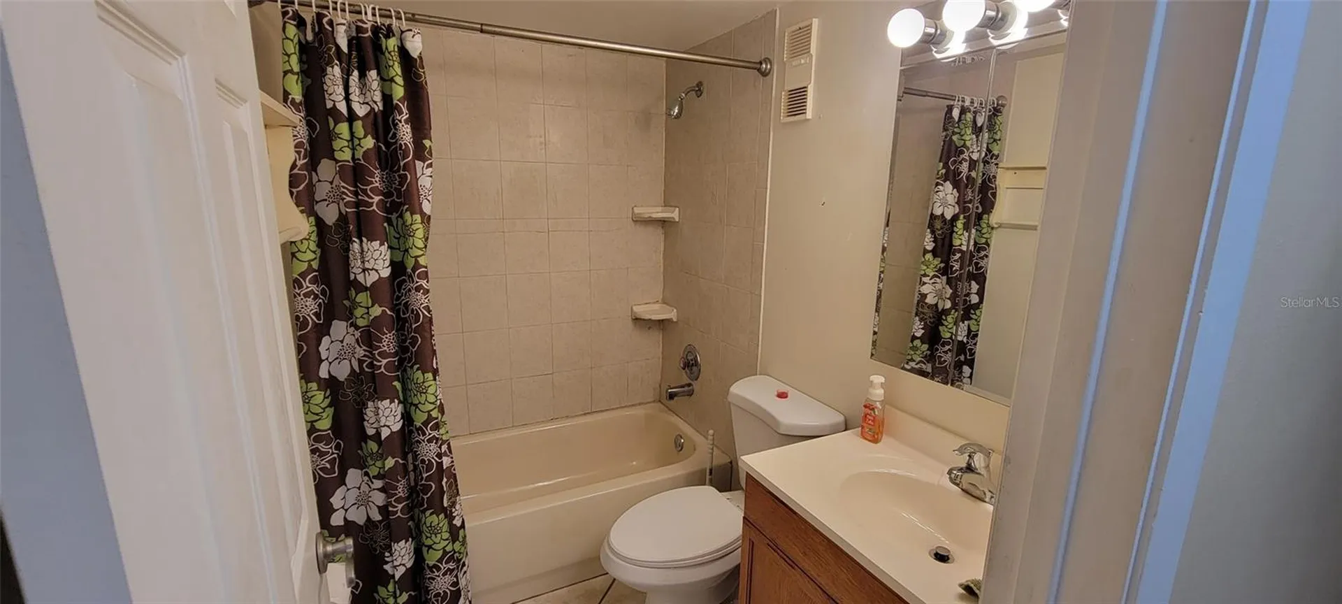 100 Sweetgum Woods Court Deltona FL 32725