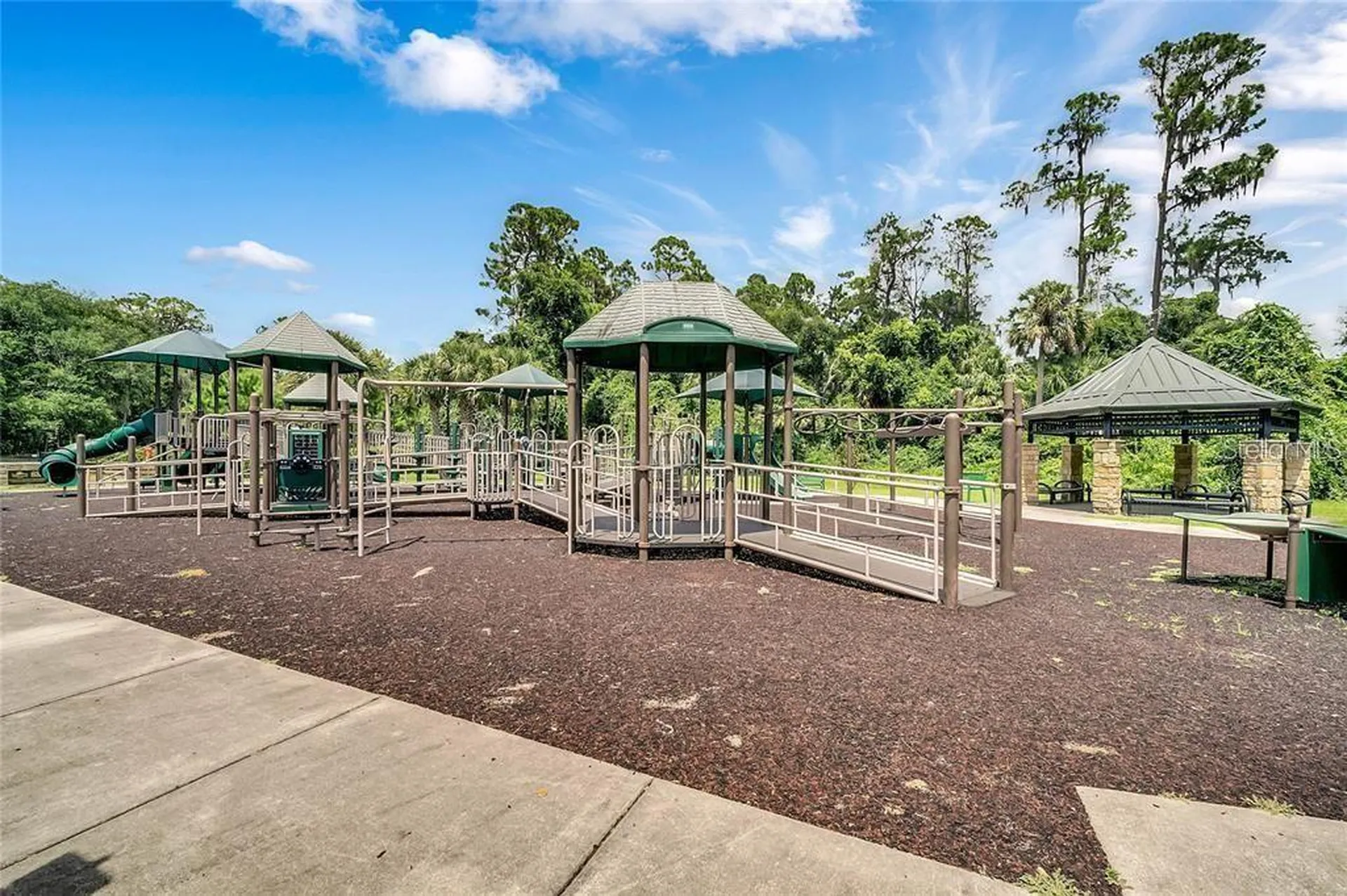 100 Sweetgum Woods Court Deltona FL 32725