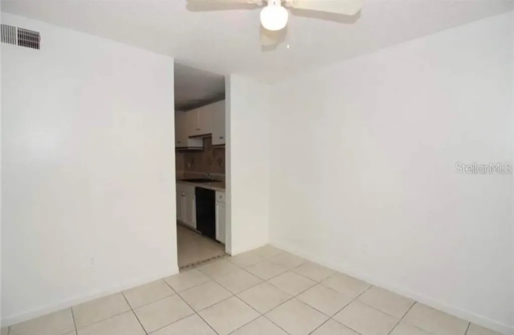 2332 Huntington Green Court Orlando FL 32839