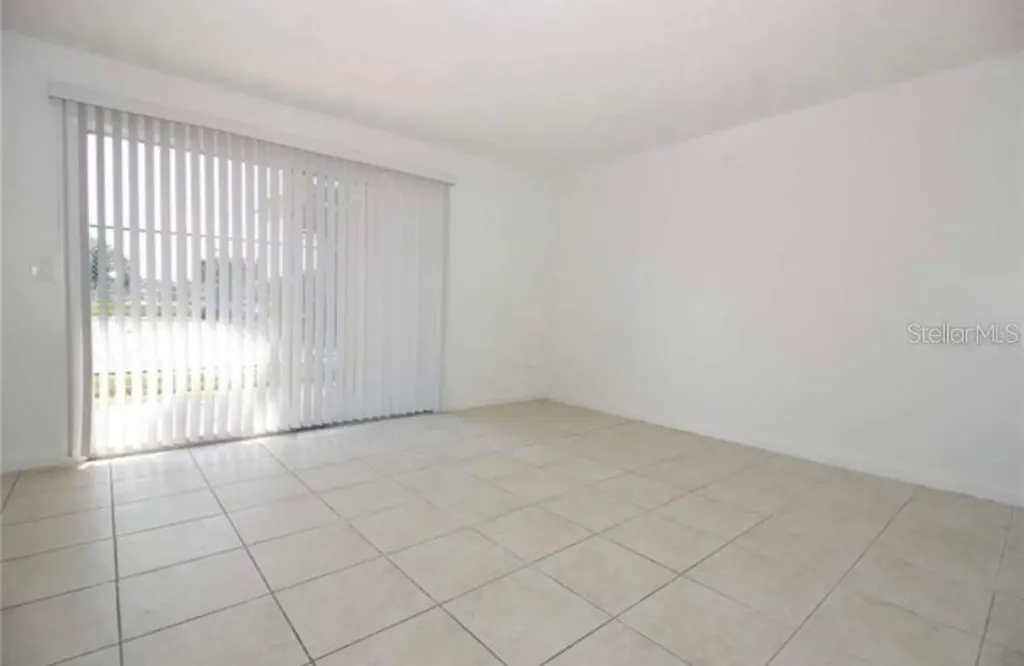 2332 Huntington Green Court Orlando FL 32839