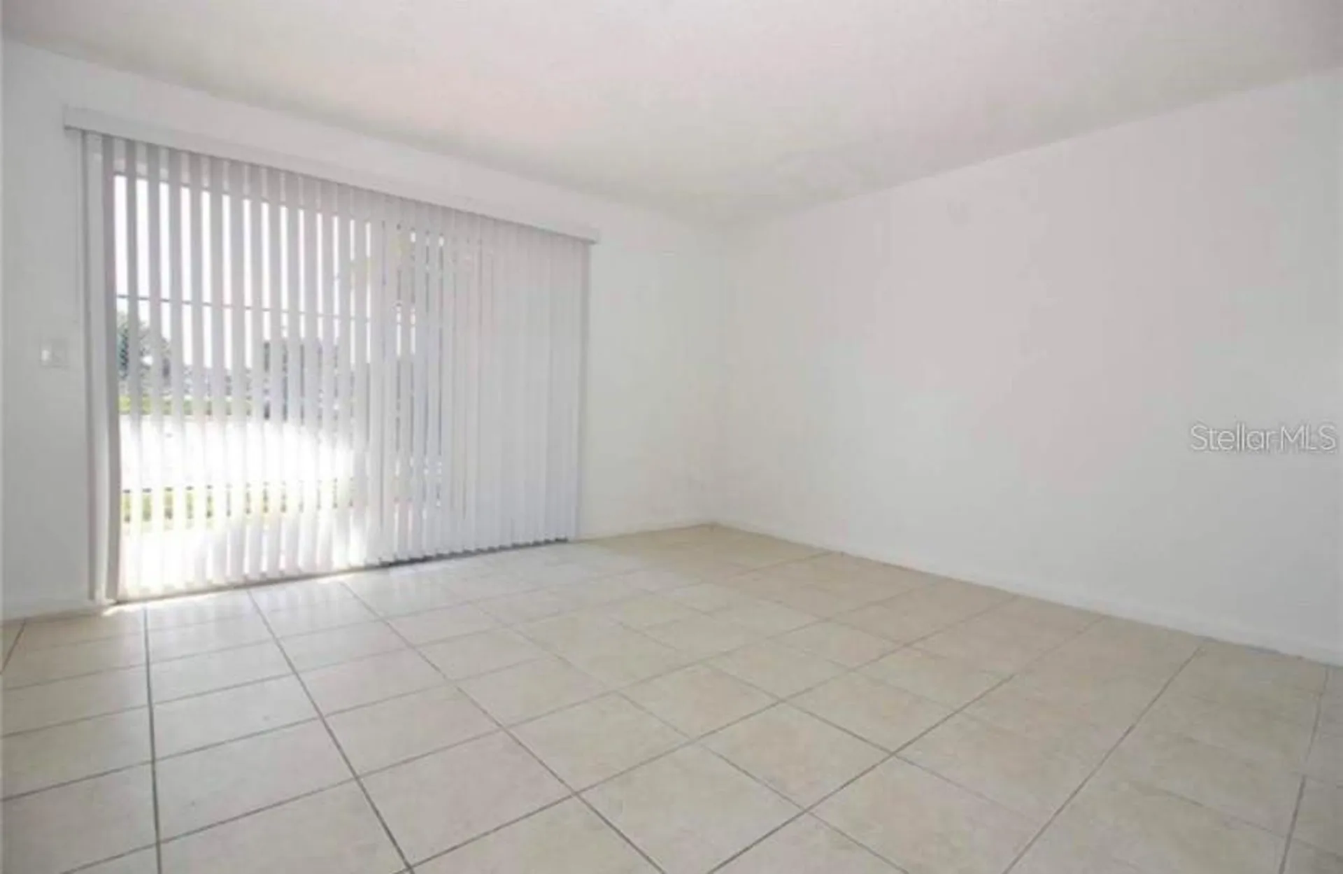 2332 Huntington Green Court Orlando FL 32839