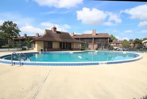 2332 Huntington Green Court Orlando FL 32839