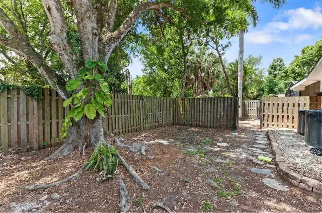 4204 Pine Meadow Terrace Sarasota FL 34233