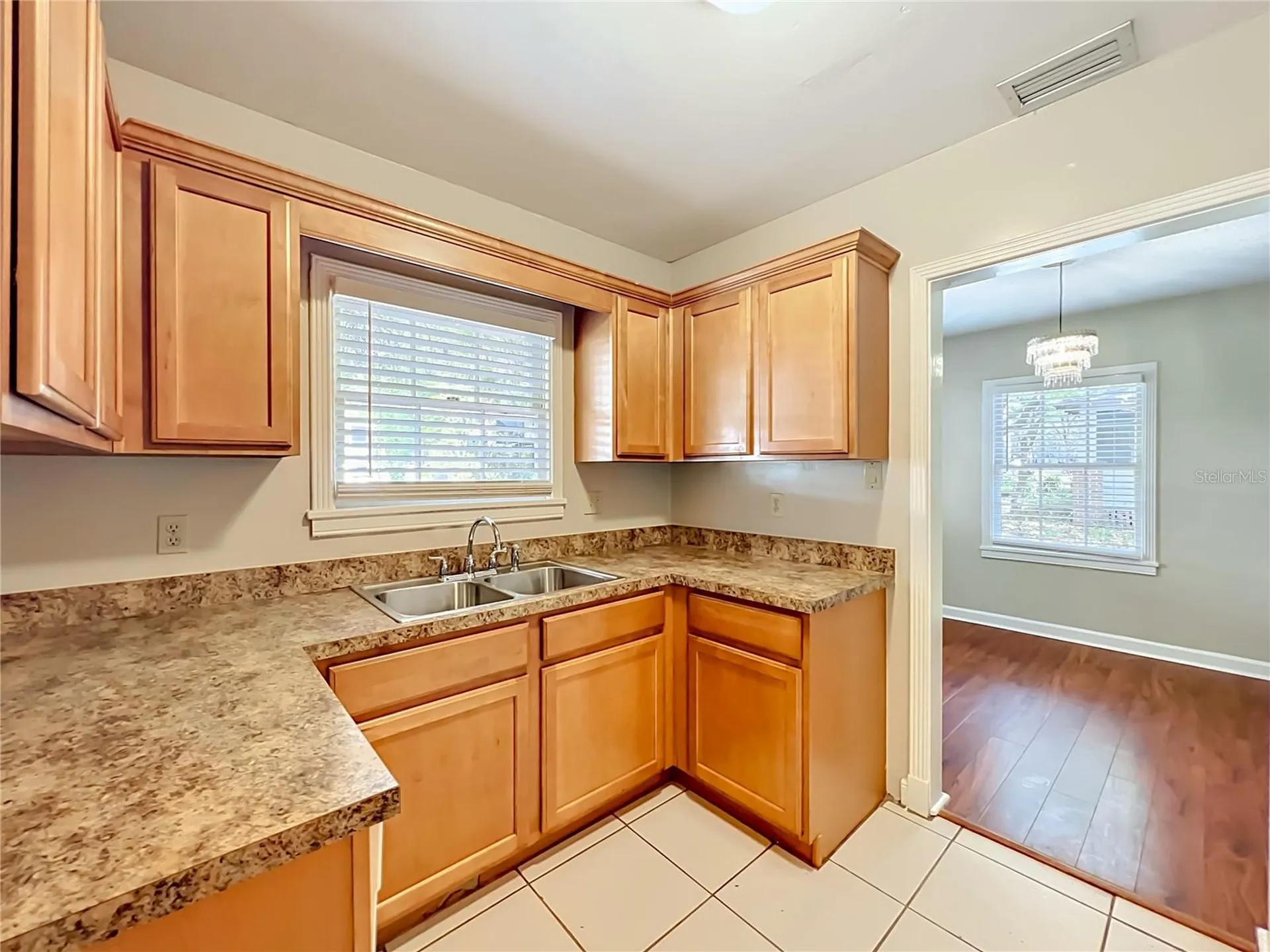 21 N Mills Avenue Orlando FL 32801