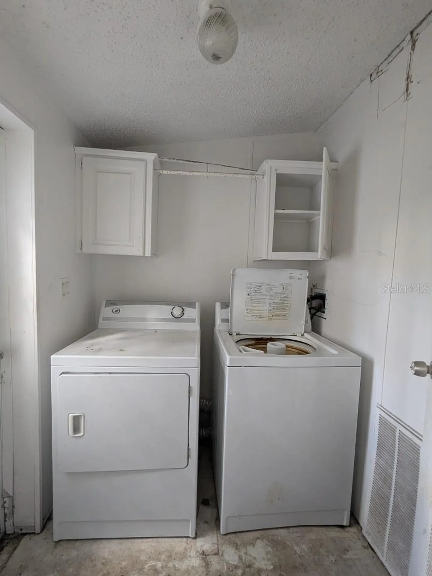 12406 Hudson Avenue Hudson FL 34669