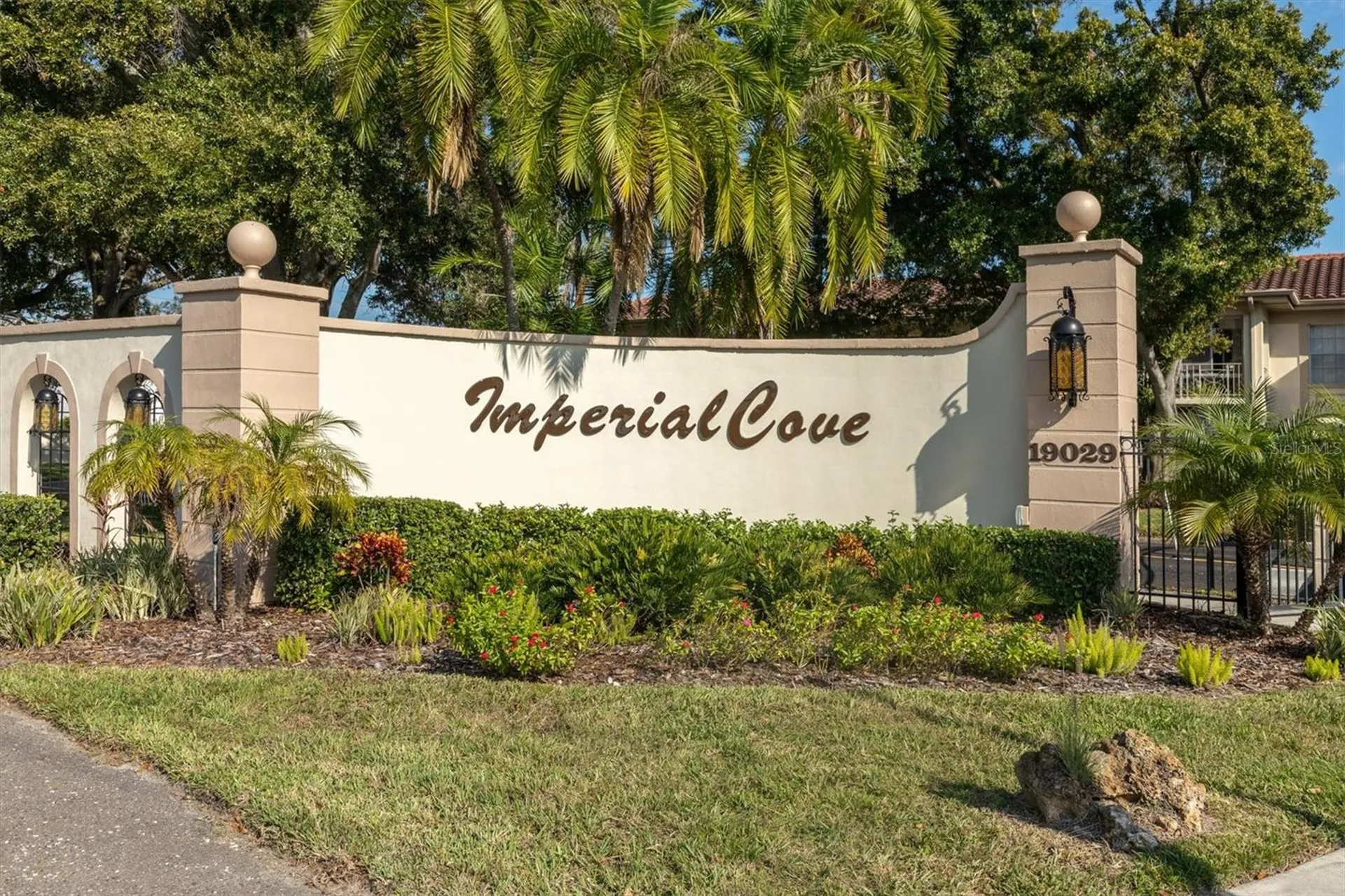 19029 Us Highway 19 N Clearwater FL 33764