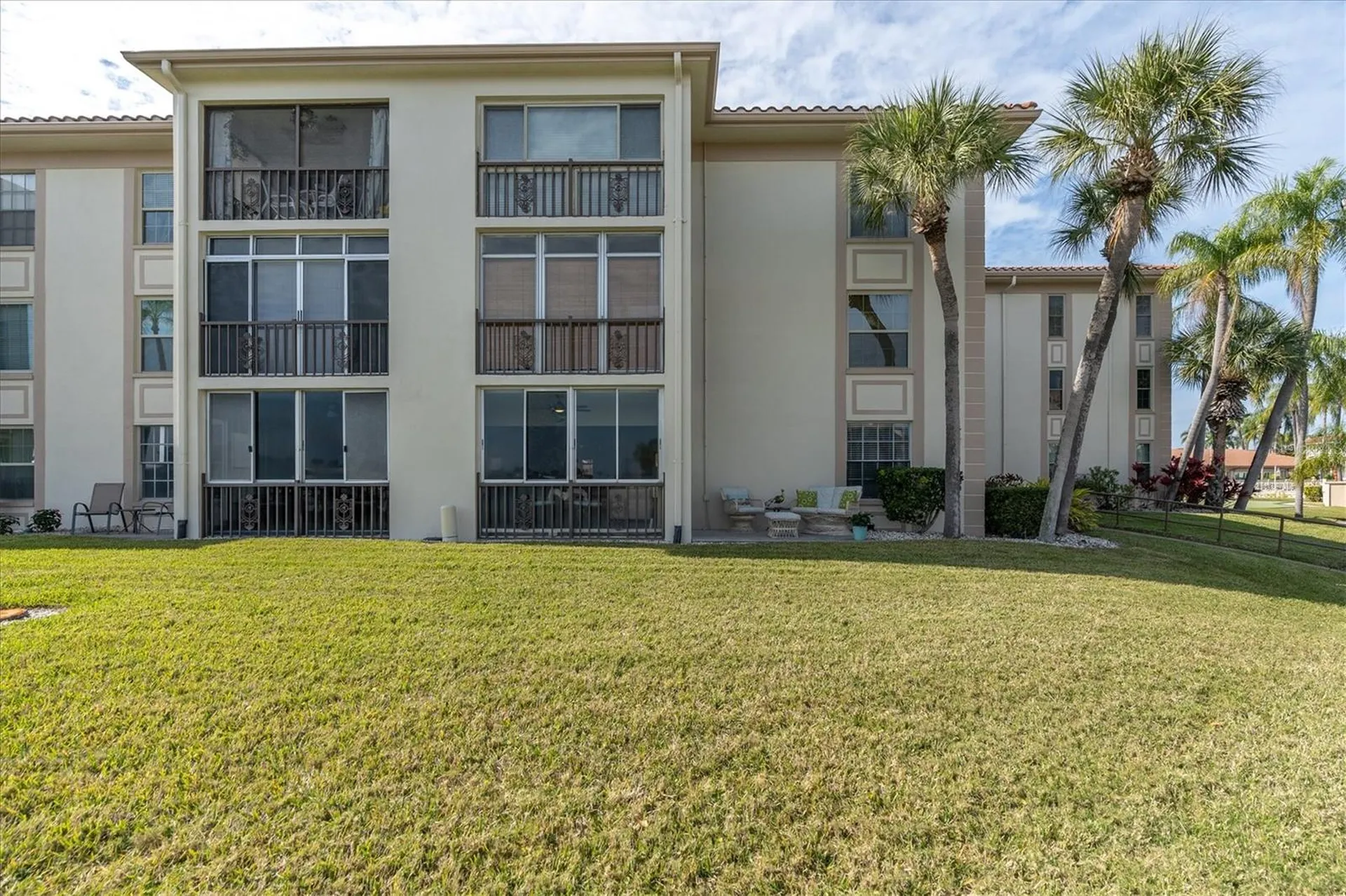 19029 Us Highway 19 N Clearwater FL 33764