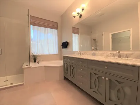 10885 Piping Rock Circle Orlando FL 32817