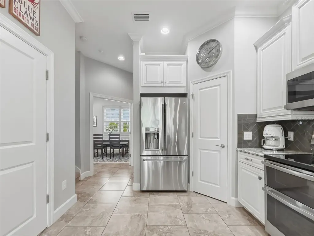 3137 Moorings Drive S St Petersburg FL 33712