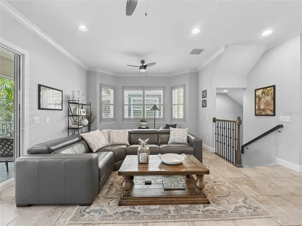 3137 Moorings Drive S St Petersburg FL 33712