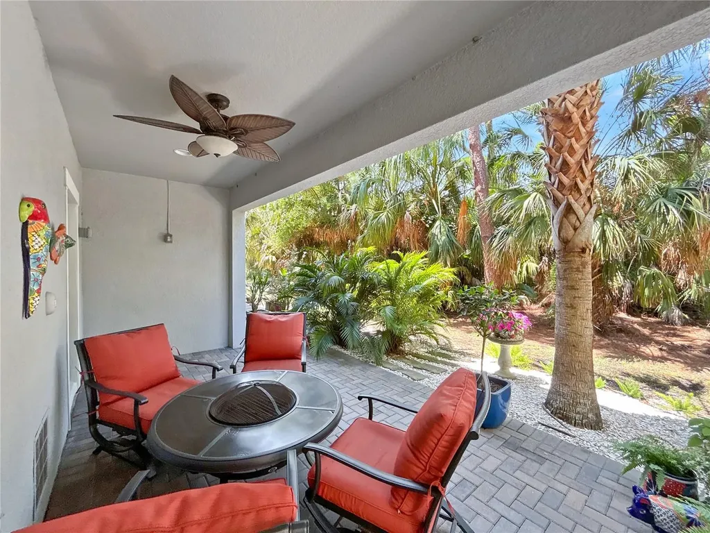 3137 Moorings Drive S St Petersburg FL 33712
