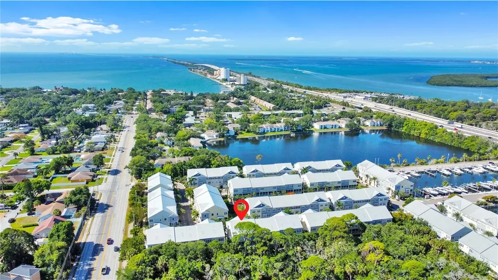 3137 Moorings Drive S St Petersburg FL 33712