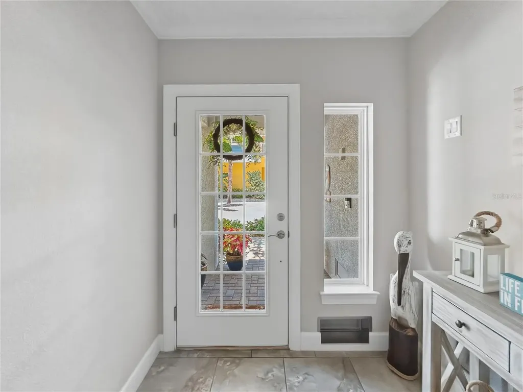 3137 Moorings Drive S St Petersburg FL 33712