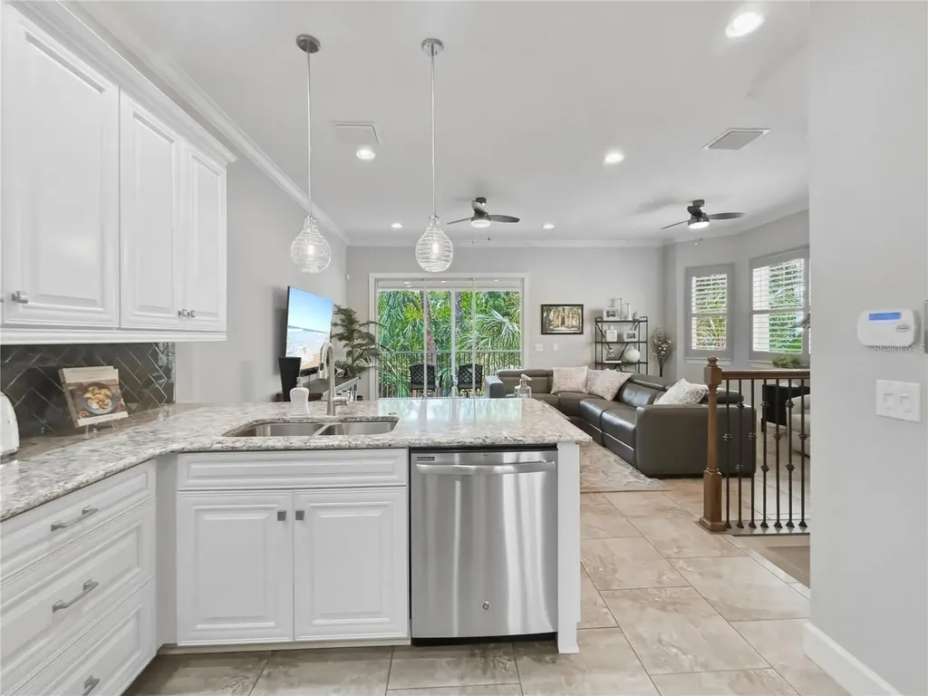 3137 Moorings Drive S St Petersburg FL 33712