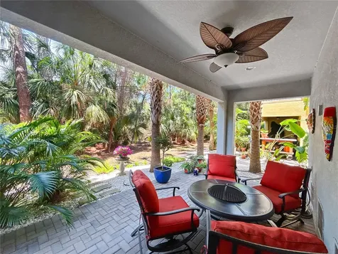 3137 Moorings Drive S St Petersburg FL 33712