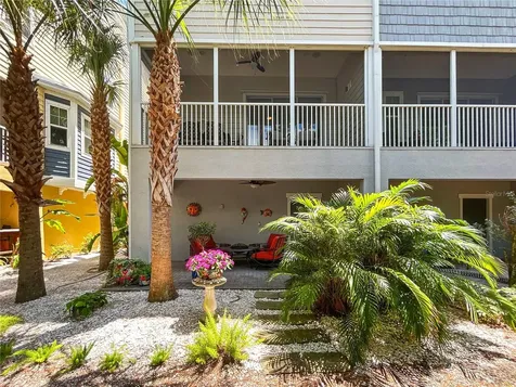 3137 Moorings Drive S St Petersburg FL 33712