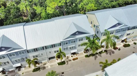 3137 Moorings Drive S St Petersburg FL 33712
