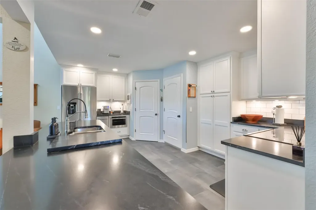 831 Symphony Isles Boulevard Apollo Beach FL 33572