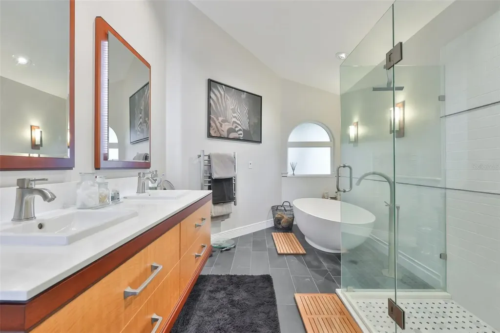 831 Symphony Isles Boulevard Apollo Beach FL 33572