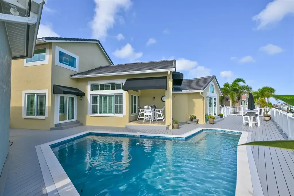 831 Symphony Isles Boulevard Apollo Beach FL 33572