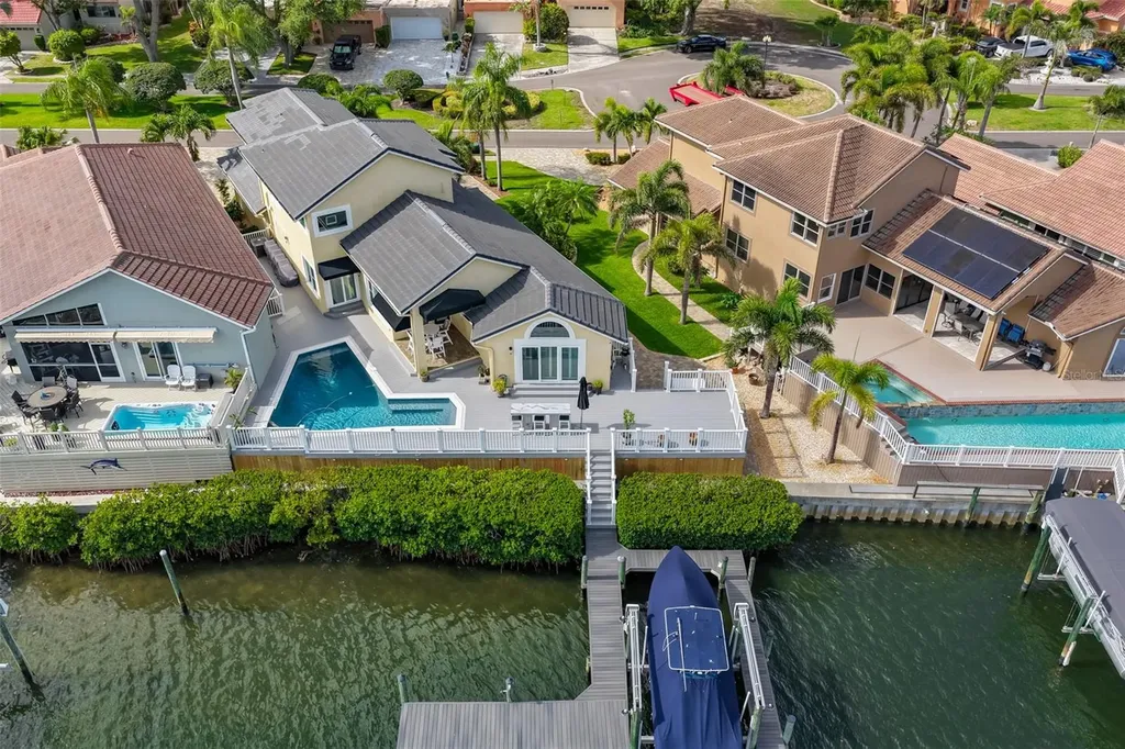 831 Symphony Isles Boulevard Apollo Beach FL 33572