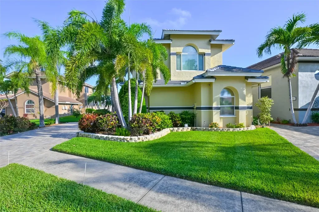 831 Symphony Isles Boulevard Apollo Beach FL 33572
