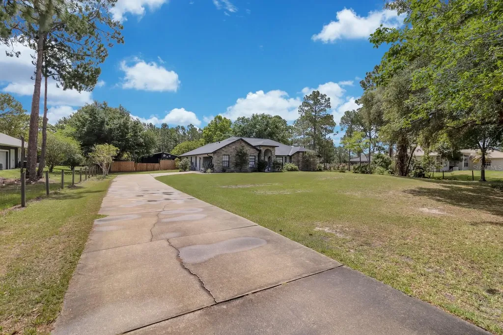 2015 Running Horse Trail St Cloud FL 34771