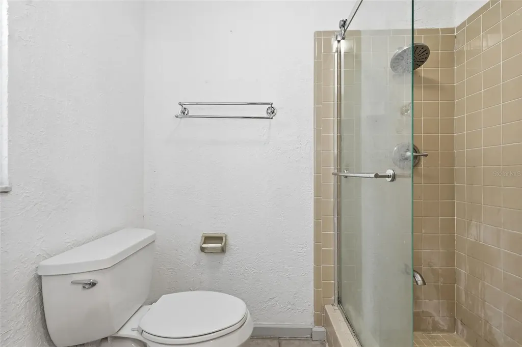 1303 Wallwood Drive Brandon FL 33510