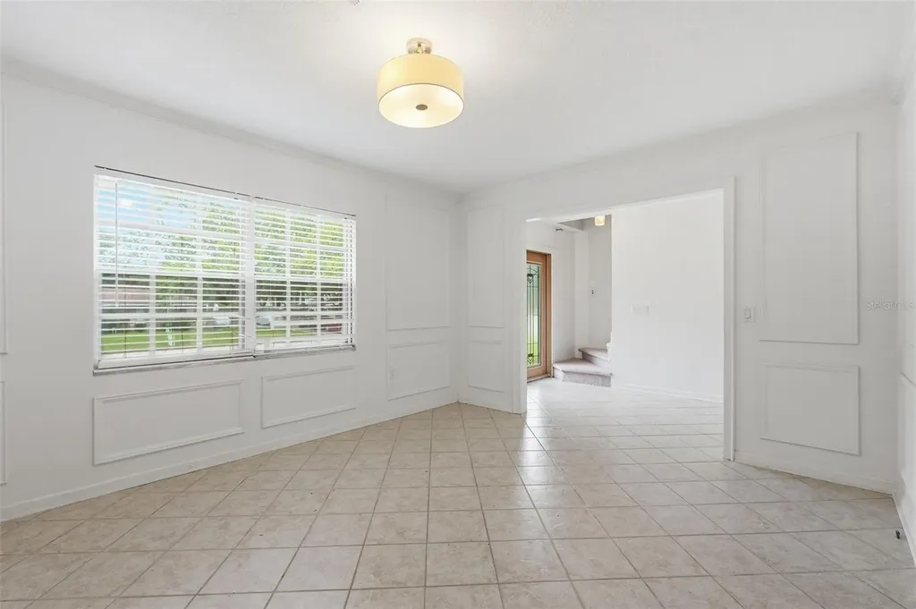 1303 Wallwood Drive Brandon FL 33510