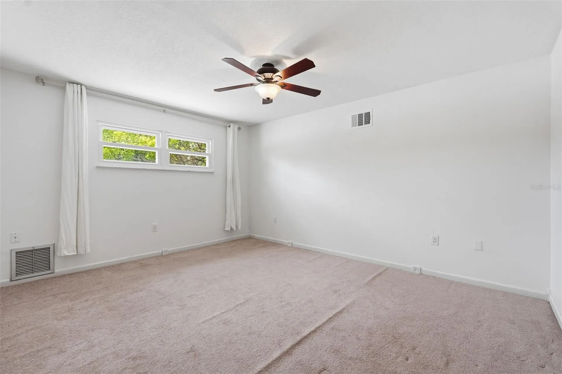 1303 Wallwood Drive Brandon FL 33510
