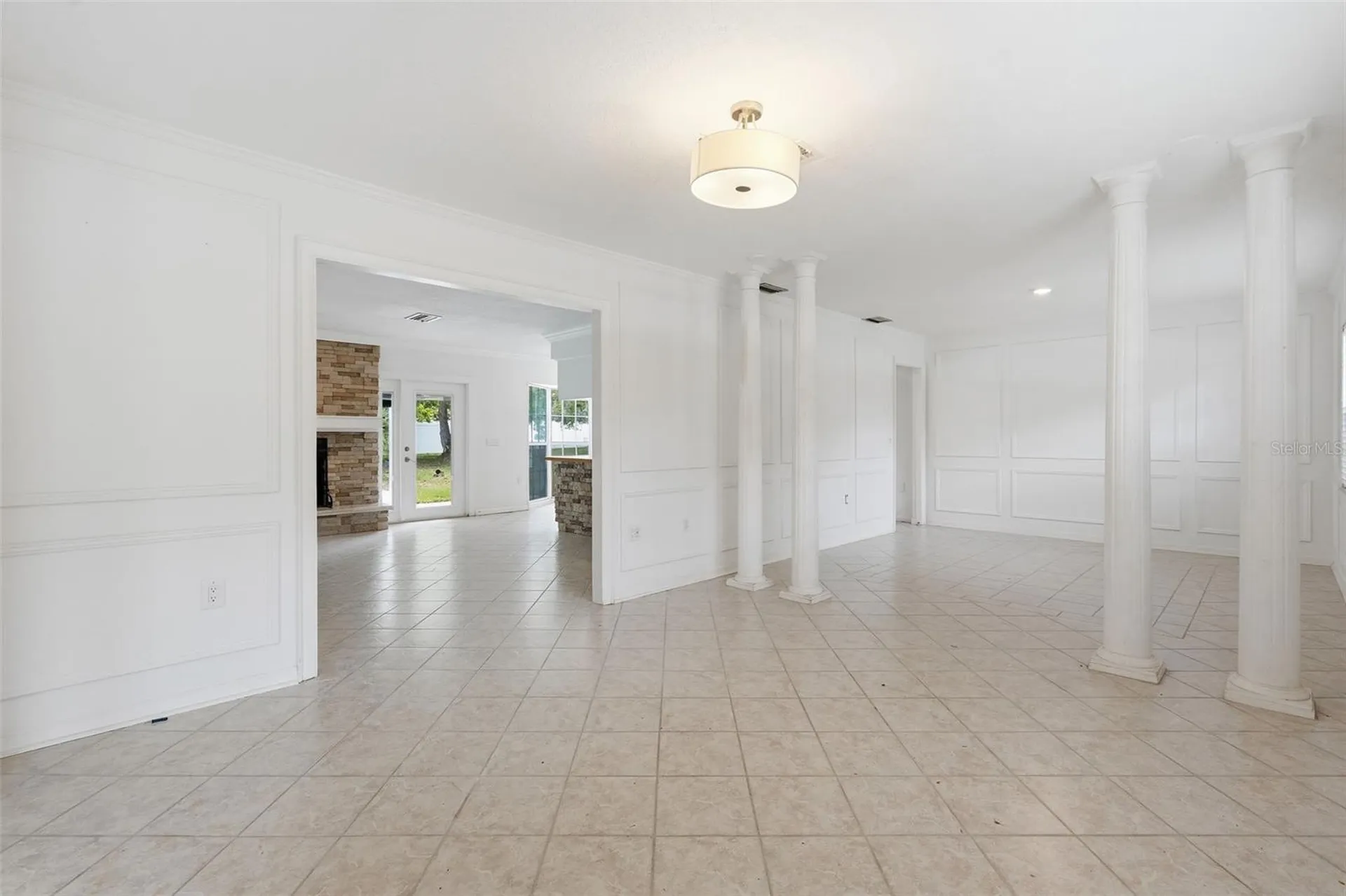 1303 Wallwood Drive Brandon FL 33510