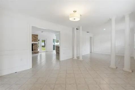 1303 Wallwood Drive Brandon FL 33510
