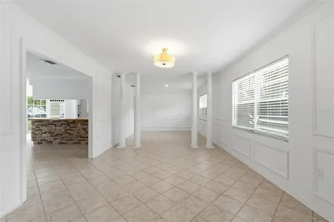 1303 Wallwood Drive Brandon FL 33510